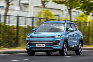 最廉价的未来感SUV8.98万标配自动刹车+自适应巡航